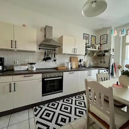 Апартаменты Gemuetlicher Altbau Im Herzen Von *